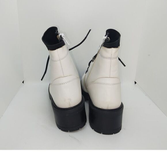 Enjoiya NEW Womens White Leather w/Black Combat Boots w/zipper on side - sz. 8 - Picture 4 of 5